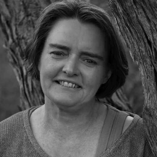 Danielle Clode in conversation with Inga Simpson and Jessica White ...